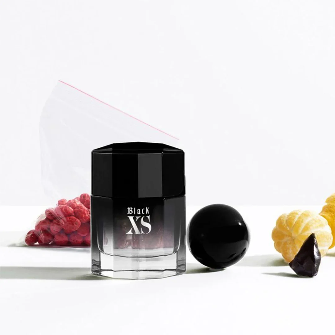 Black XS (2018) Eau de Toilette by Paco Rabanne - Image 3