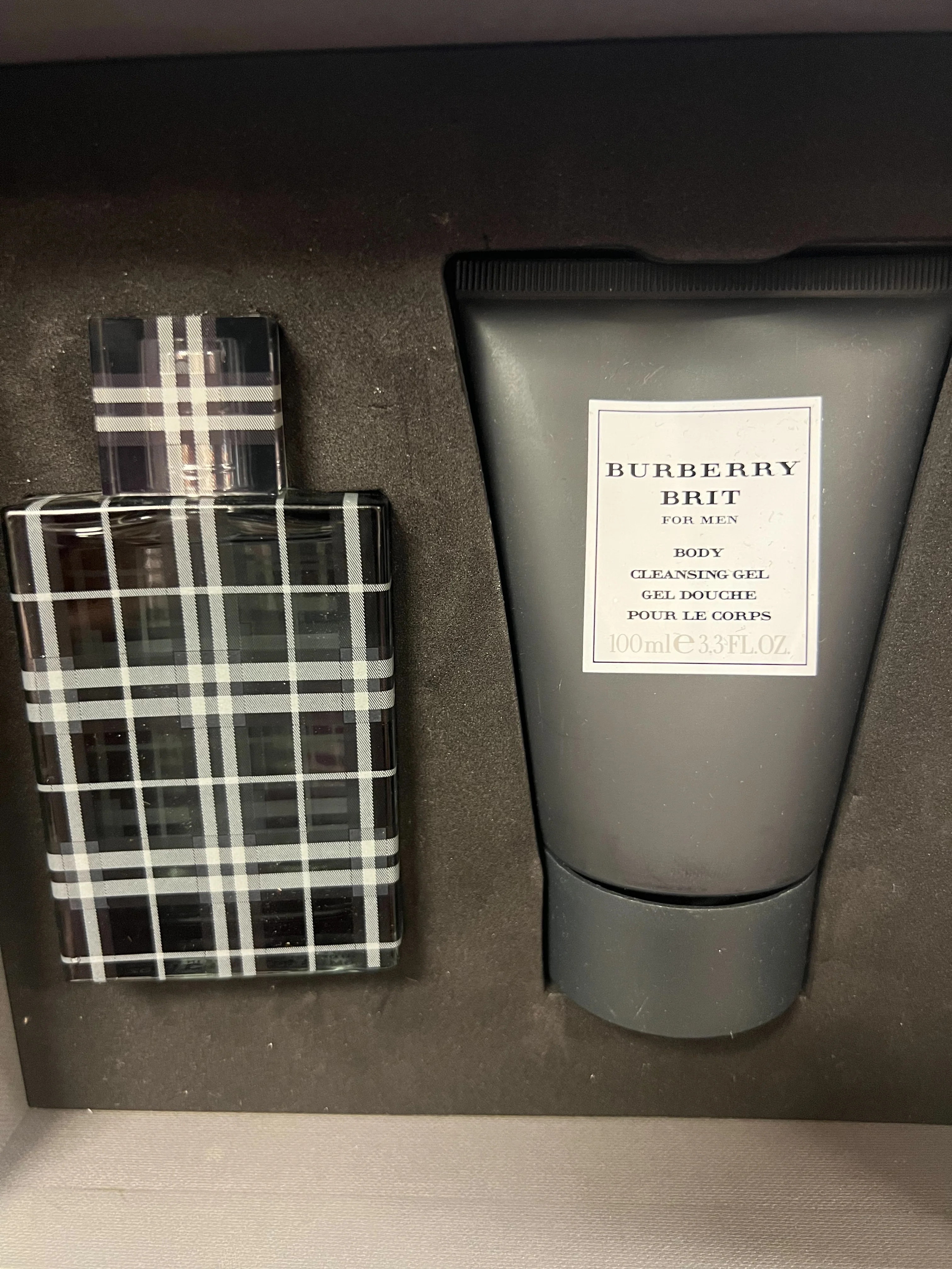 Burberry Brit Men 2-Piece Gift Set by Burberry eau de Toilette