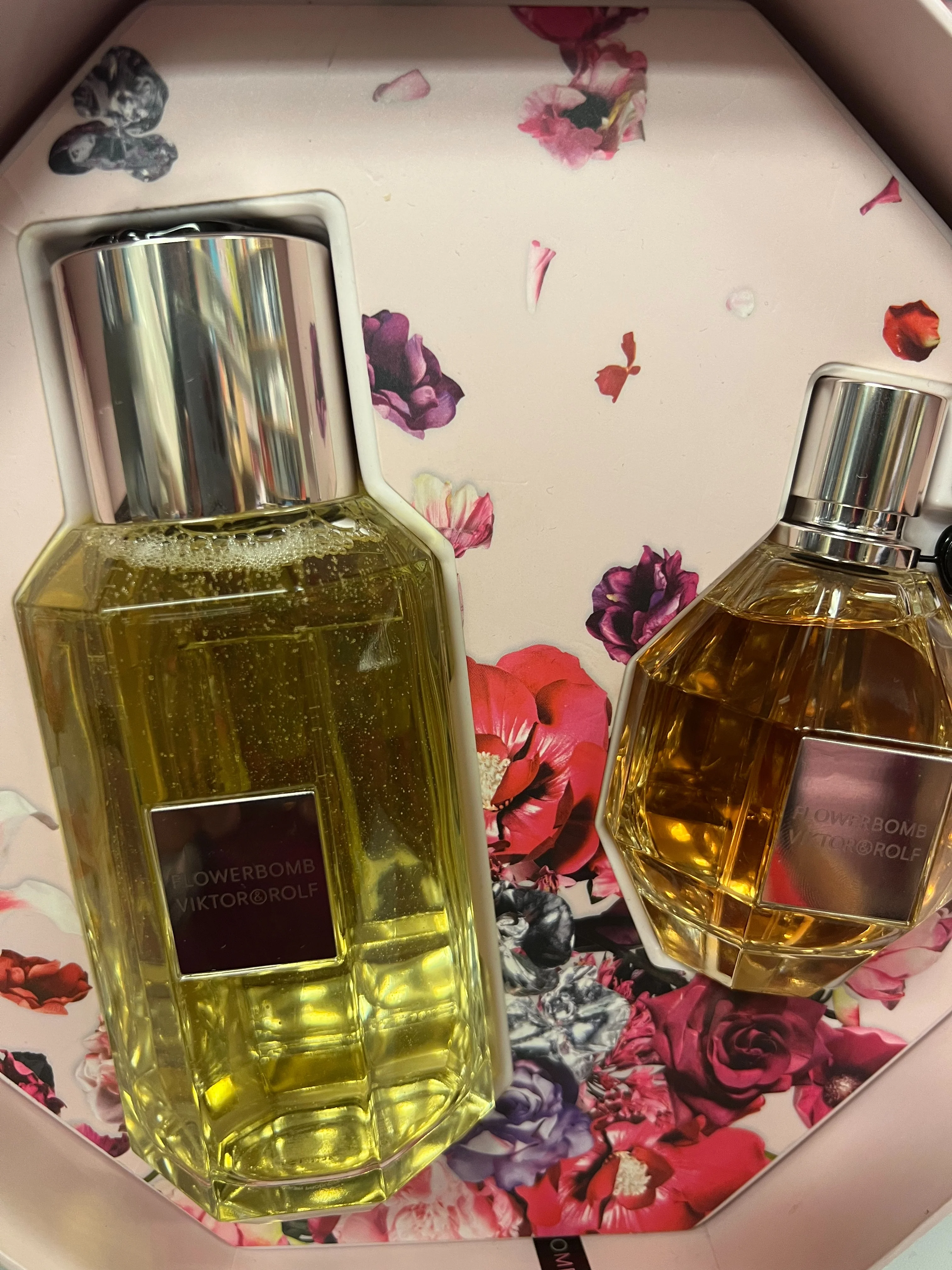 Flowerbomb 2-Piece Women Set by Victor & Rolf eau de Parfum