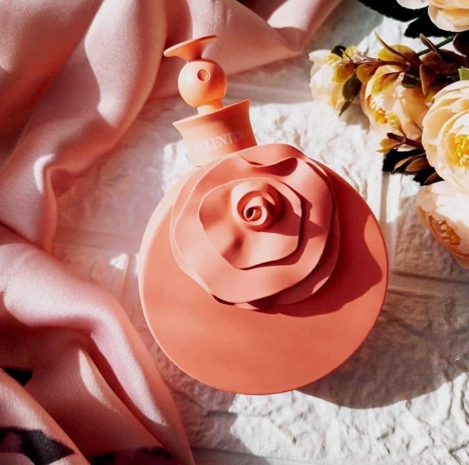 Valentina Blush Eau de Parfum by Valentino - Image 3