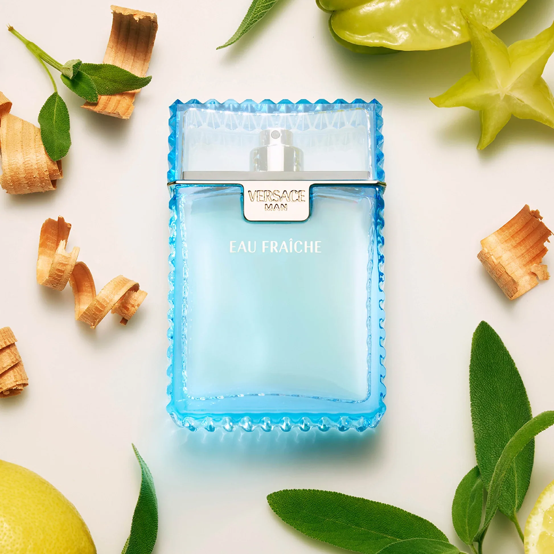 Man Eau Fraiche Eau de Toilette by Versace - Image 3